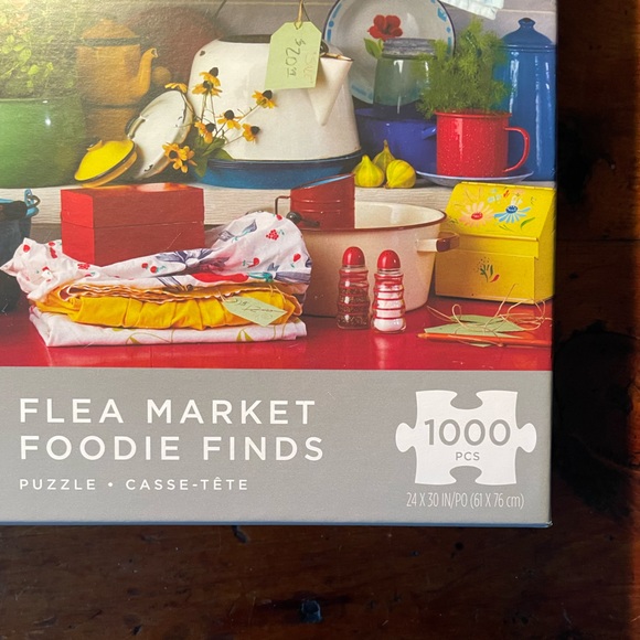 “FLEA MARKET FOODIE FINDS” 1,000 PIECE PUZZLE FROM HALLMARK MINT & COMPLETE COND - Picture 2 of 4